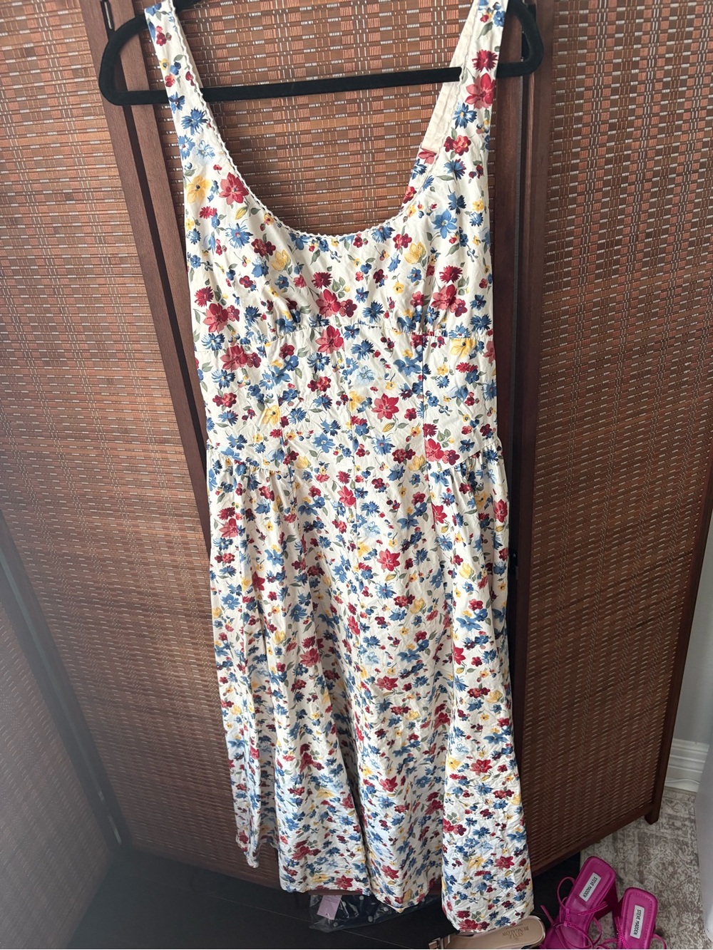 SOLD Abercrombie & Fitch Bra Free Dylan Floral Midi Dress - Picture 2 of 5